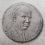 Médaille en hommage à Gaston Leval par le sculpteur Mathias Léoni en 1970.